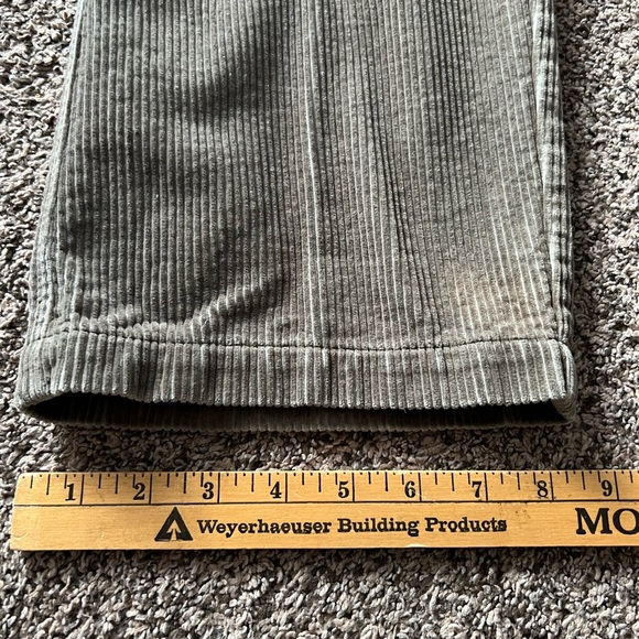 Woolrich Men's Soft Corduroys Dark Shale Casual Chore Pants Wide Wale 34x30 - Picture 2 of 7